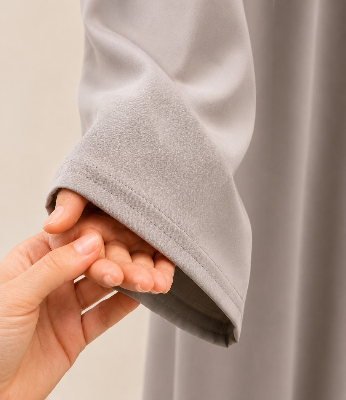 Nejma grey abaya